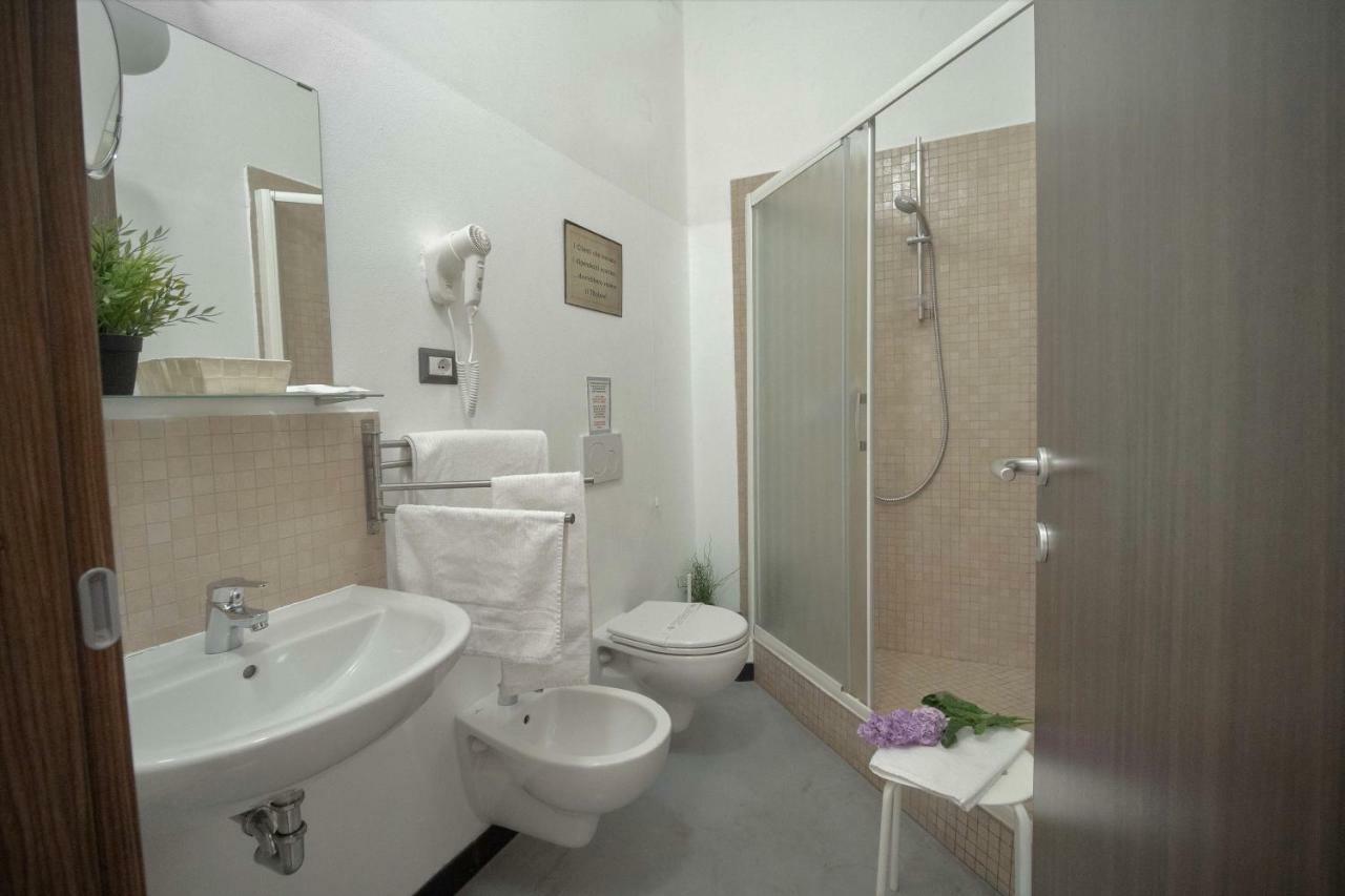 ปอร์ตา มารีนา Hotel ลาสเปเซีย ภายนอก รูปภาพ